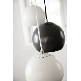 Лампа подвесная Ball черная матовая черный шнур