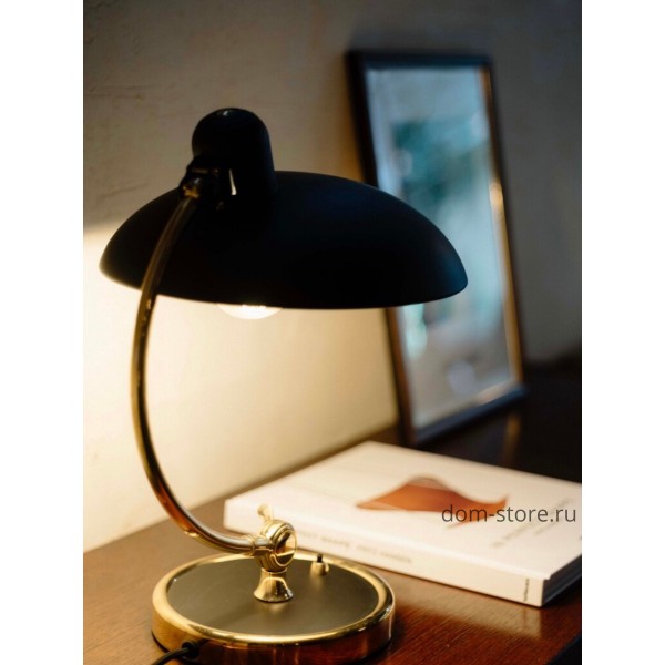 Настольная лампа Kaiser Idell 6631-T Luxus, латунь, матовая черная Настольная лампа Kaiser Idell 6631-T Luxus, латунь, матовая черная