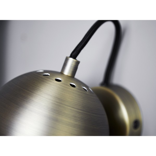 Лампа настенная Ball D12 см античная латунь, матовая