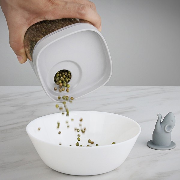 Контейнер для пищевых продуктов Lucky Mouse 0,6 л