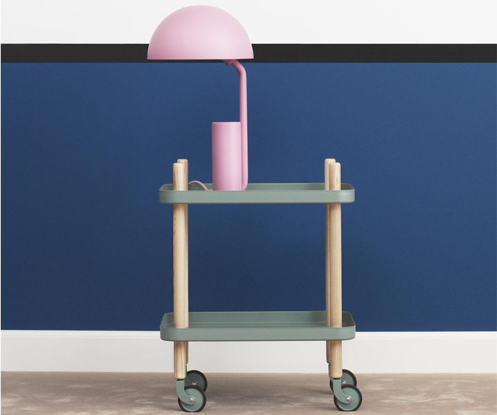 Table dusting. Table dusting